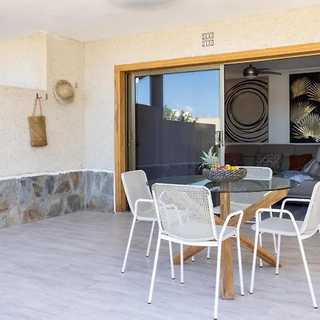 Gigantes Oasis Deluxe By Sunkeyrents Santiago Del Teide